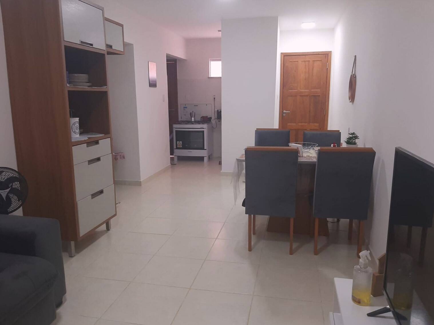 APARTAMENTO MOBILIADO PARA LOCAÇÃO MENSAL